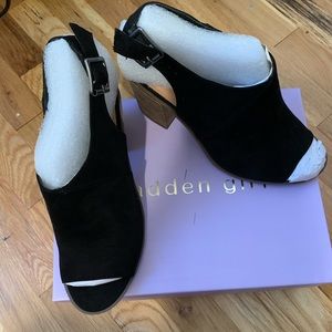 Madden girl peep toe, sling back booties